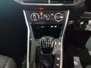 Volkswagen Polo hatch 1.0TSI Life manual - Image 14