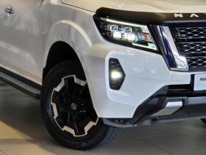 Nissan Navara 2.5DDTi double cab LE - Image 7