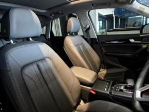 Audi Q5 Sportback 40TDI quattro Advanced - Image 8
