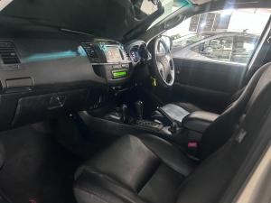 Toyota Fortuner 2.5D-4D auto - Image 13