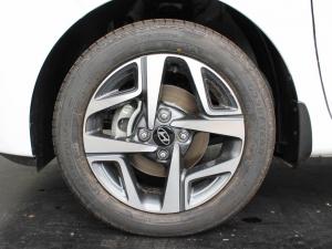 Hyundai Grand i10 1.2 Executive sedan manual - Image 15