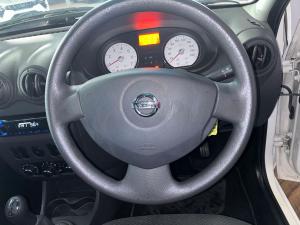 Nissan NP200 1.6i safety pack (aircon) - Image 17