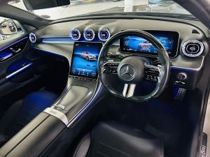 Mercedes-Benz C-Class C200 Avantgarde - Image 4