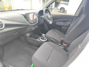 Toyota Vitz 1.0 XR auto - Image 7