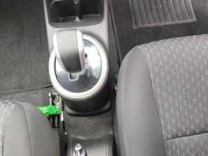 Toyota Vitz 1.0 XR auto - Image 12
