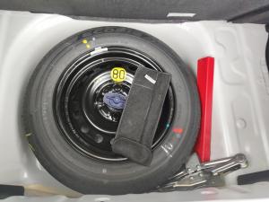 Toyota Vitz 1.0 XR auto - Image 21