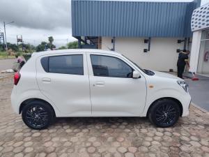 Toyota Vitz 1.0 XR auto - Image 3