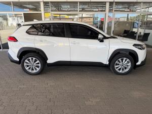 Toyota Corolla Cross 1.8 Xi - Image 3