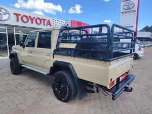 Toyota Land Cruiser 79 2.8GD-6 double cab auto - Image 22