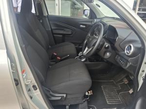 Toyota Vitz 1.0 XR auto - Image 7