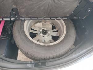 Toyota RAV4 2.0 GX - Image 23