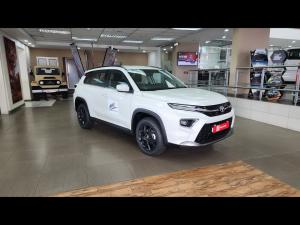 Toyota Urban Cruiser 1.5 XR manual - Image 1