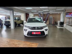 Toyota Urban Cruiser 1.5 XR manual - Image 4