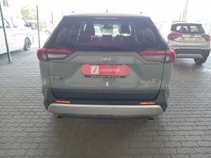 Toyota RAV4 2.0 GX-R AWD - Image 5