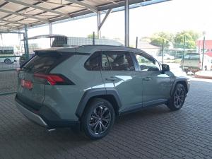 Toyota RAV4 2.0 GX-R AWD - Image 2