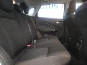 Toyota Starlet 1.5 XR manual - Image 15