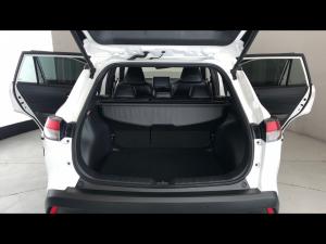 Toyota Corolla Cross 1.8 HEV XR - Image 13