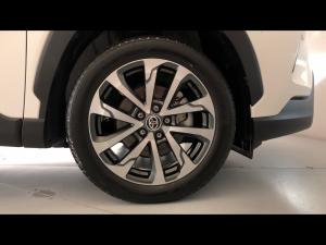 Toyota Corolla Cross 1.8 HEV XR - Image 17