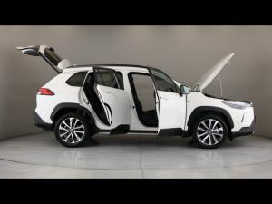 Toyota Corolla Cross 1.8 HEV XR - Image 30