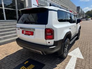 Toyota Land Cruiser Prado 2.8GD TX - Image 2
