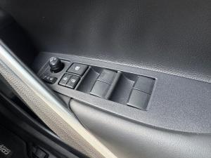 Toyota Corolla Cross 1.8 XS - Image 23