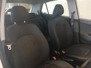 Hyundai Grand i10 1.25 Fluid auto - Image 16