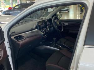 Toyota Starlet Cross 1.5XR - Image 7