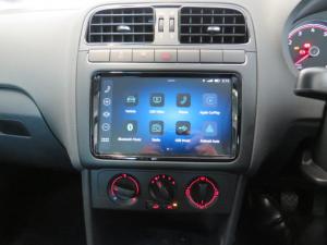 Volkswagen Polo Vivo 1.4 Life - Image 12