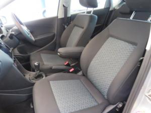 Volkswagen Polo Vivo 1.4 Life - Image 9
