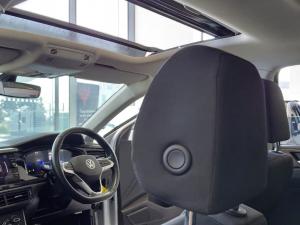 Volkswagen Polo 1.0 TSI Life - Image 18