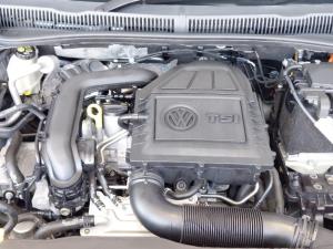 Volkswagen Polo 1.0 TSI Life - Image 22