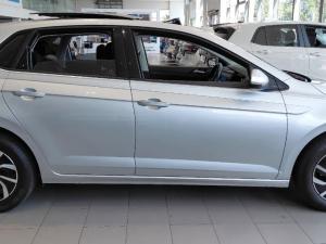 Volkswagen Polo 1.0 TSI Life - Image 4