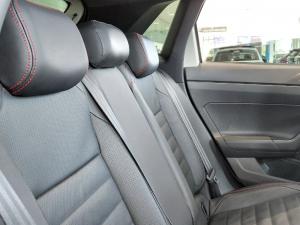 Volkswagen Polo 2.0 GTI DSG - Image 19