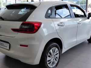 Toyota Starlet 1.5 Xi - Image 6