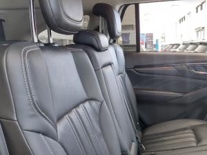 Isuzu MU-X 1.9D LS automatic - Image 20