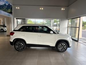 Toyota Urban Cruiser 1.5XR automatic - Image 3