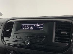 Opel Vivaro Cargo 2.0TD P/V - Image 8
