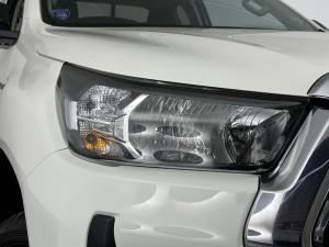 Toyota Hilux 2.4 GD-6 RB RaiderE/CAB - Image 4