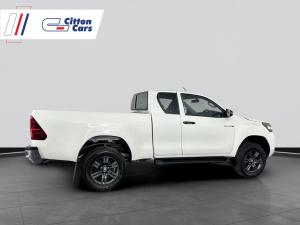 Toyota Hilux 2.4 GD-6 RB RaiderE/CAB - Image 5
