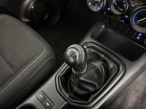 Toyota Hilux 2.4 GD-6 RB RaiderE/CAB - Image 8