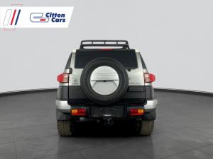 Toyota L/CRUISER FJ 4.0 V6 Trail Cruiser - Image 6