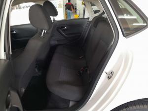 Volkswagen Polo Vivo 1.4 Trendline - Image 12