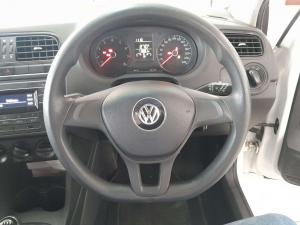 Volkswagen Polo Vivo 1.4 Trendline - Image 15