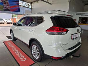 Nissan X Trail 2.5 Acenta 4X4 CVT - Image 19