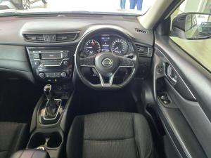 Nissan X Trail 2.5 Acenta 4X4 CVT - Image 20