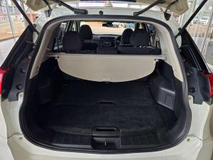 Nissan X Trail 2.5 Acenta 4X4 CVT - Image 5