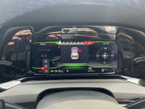 Volkswagen Golf R - Image 13