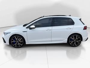 Volkswagen Golf R - Image 4