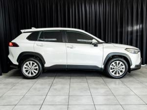 Toyota Corolla Cross 1.8 Xi - Image 3