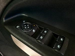 Ford EcoSport 1.5 Ambiente auto - Image 13